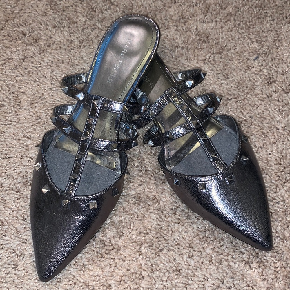 New! Marc Fisher metallic studded mules size 7.5